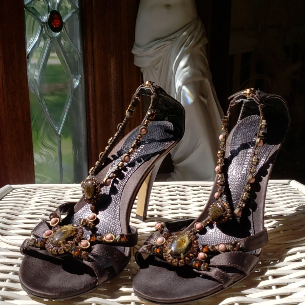 Jeweled Heels size 6
